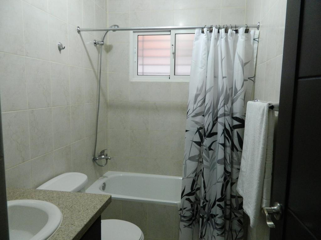 Residencial Vista Del Bosque Apartment Santiago De Los Caballeros Ngoại thất bức ảnh