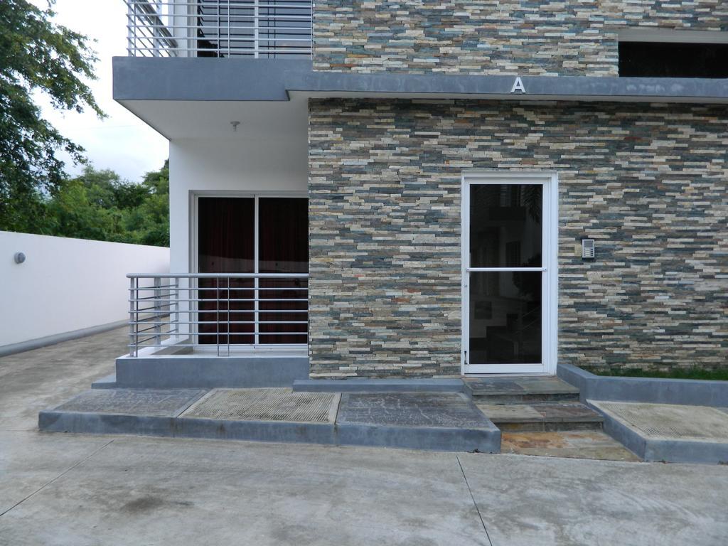 Residencial Vista Del Bosque Apartment Santiago De Los Caballeros Ngoại thất bức ảnh